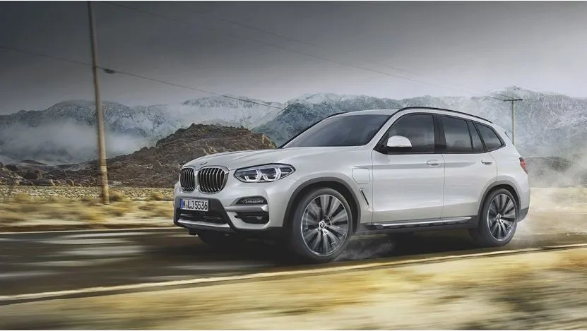 BMW X3 xDrive30e Plug-in Hybrid BMW X3 xDrive30e Plug-in Hybrid